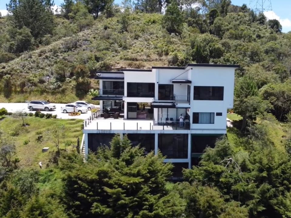 Miniatura 11
