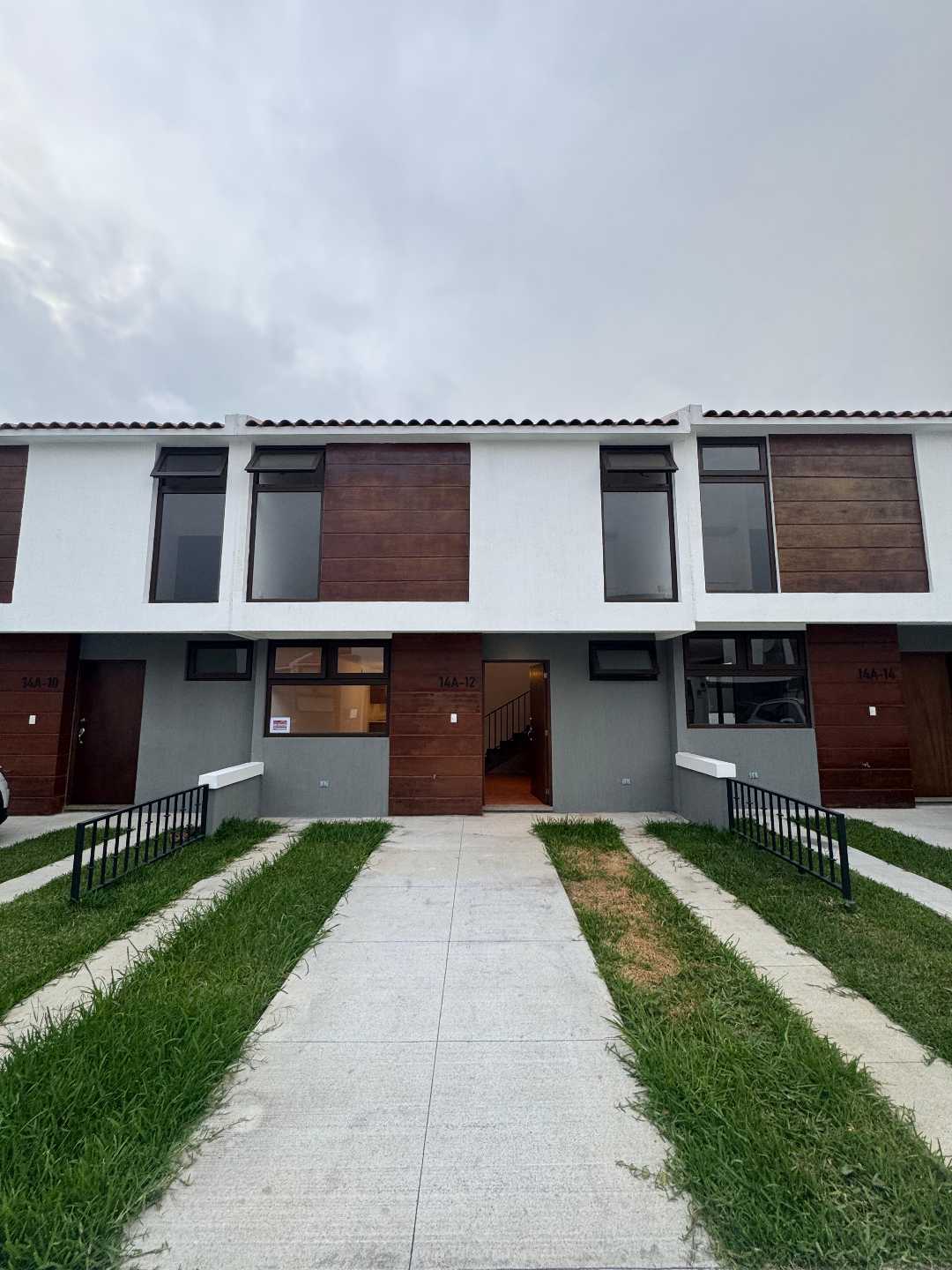 Casa en Venta Condominio Casa Cardenal (a 15 minutos.de la.Antigua) - Image 2