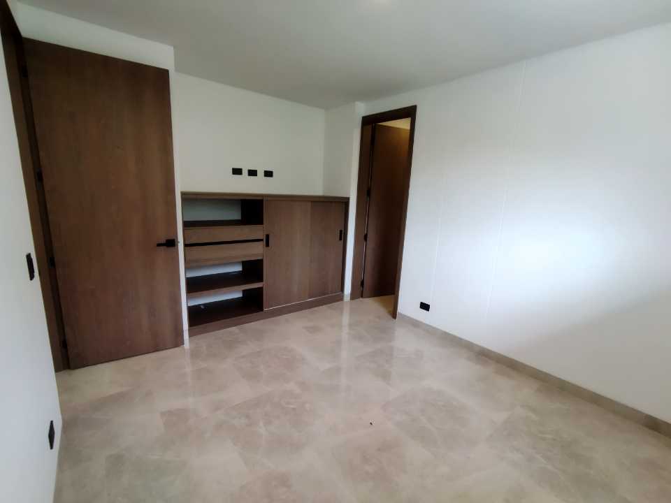 Miniatura 19