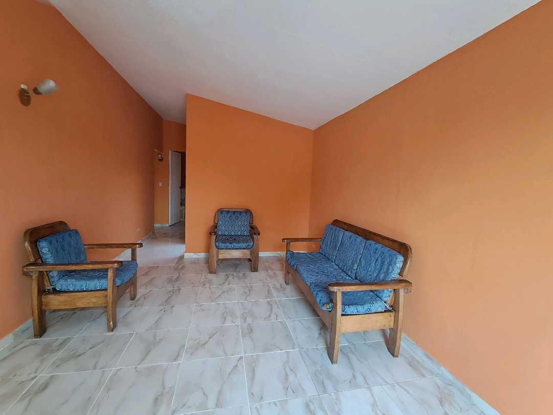Casa En Venta En Los Guayos Urb Paraparal 1era etapa GL-9612061 - Foto 2