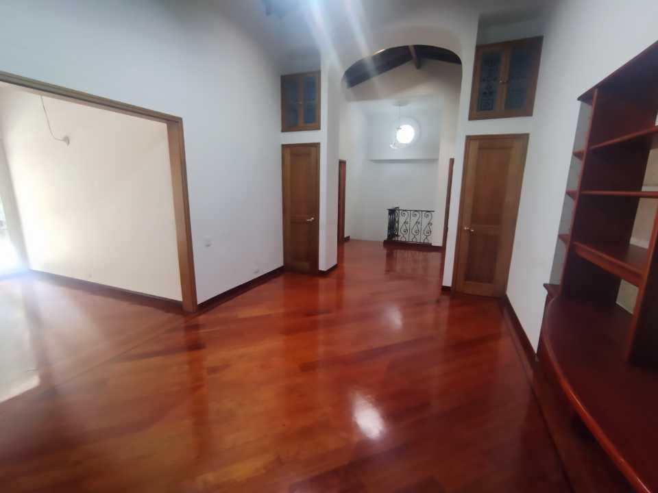 Miniatura 33