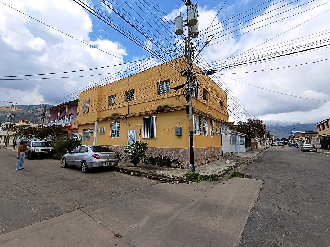CASA EN VENTA EN TARAPIO NAGUANAGUA AAD9749096 - Foto 3