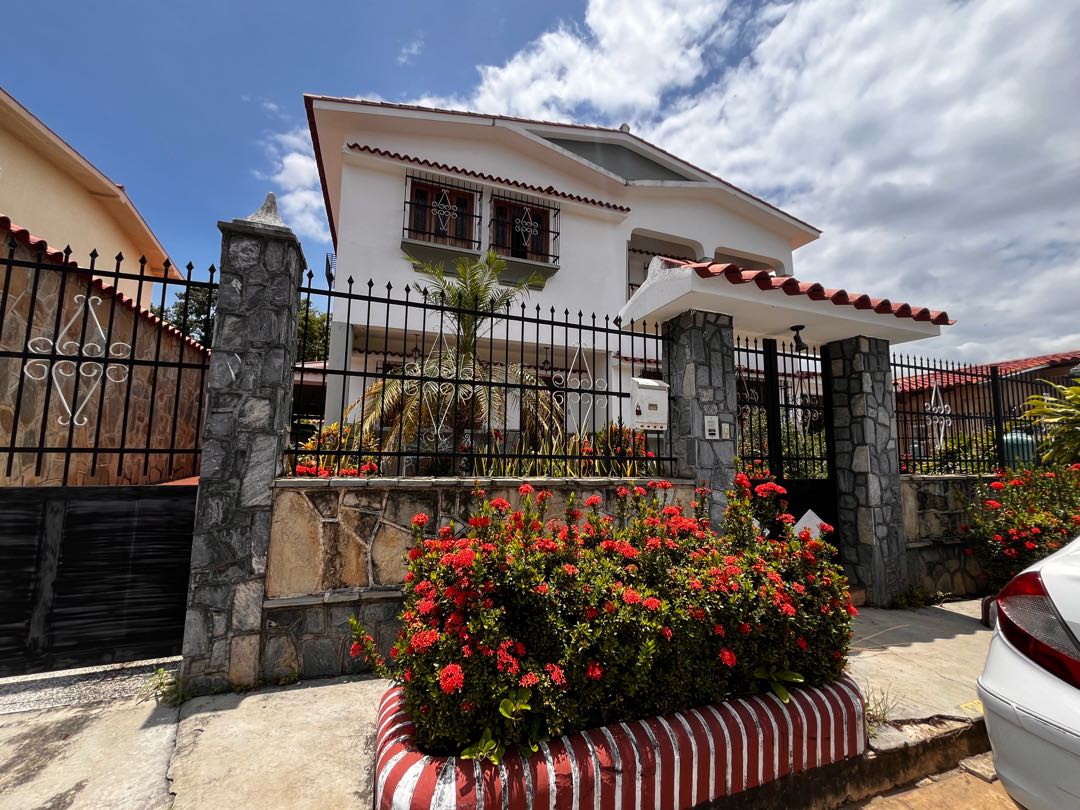 Casa en Venta en Urb. Prebo hl-9427560 - Foto 1