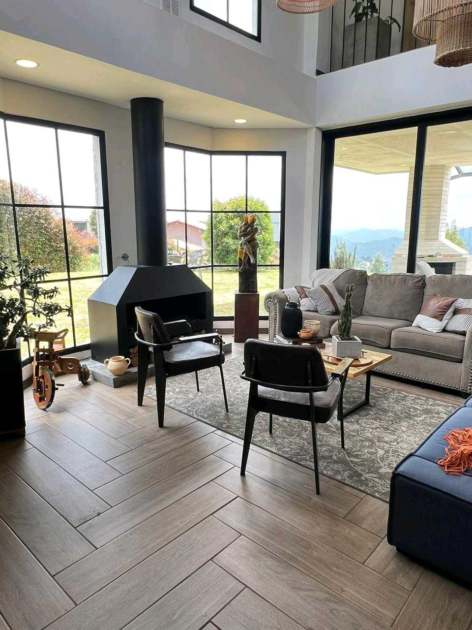 Casa en venta Envigado cerca al colegio San José las Vegas