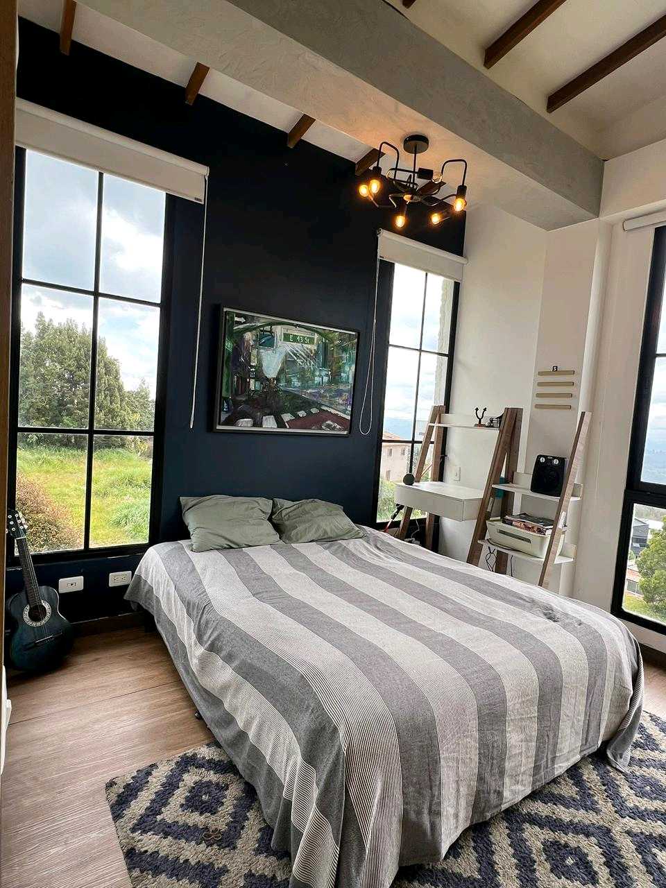 Casa en venta Envigado cerca al colegio San José las Vegas