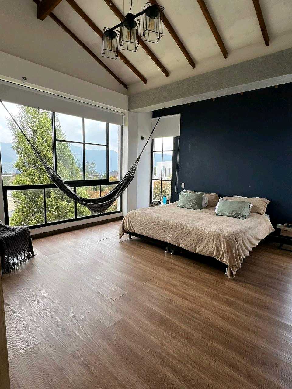 Casa en venta Envigado cerca al colegio San José las Vegas