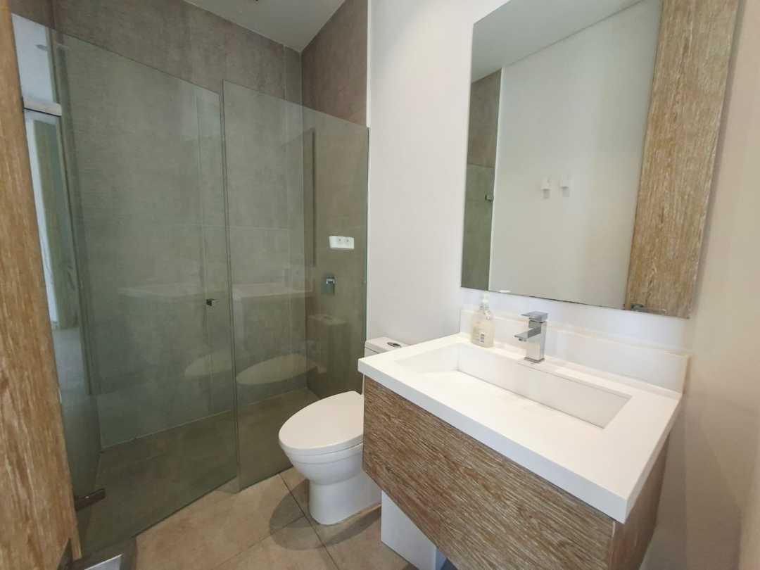 Casa en venta Loma del Chocho alto valor