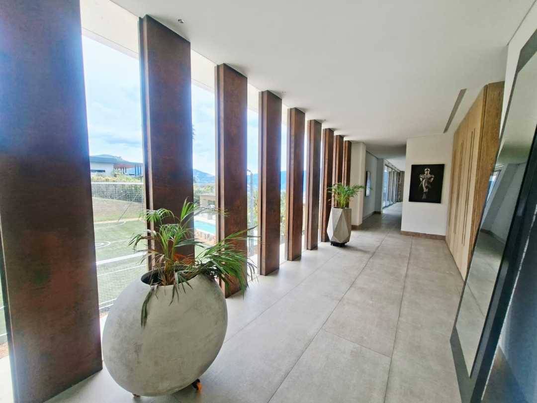 Casa en venta Loma del Chocho alto valor