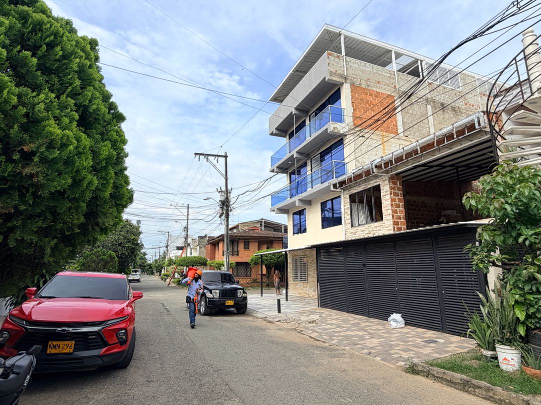 CASA EN VENTA  JAMUNDI AL SUR BARRIO LA PRADERA