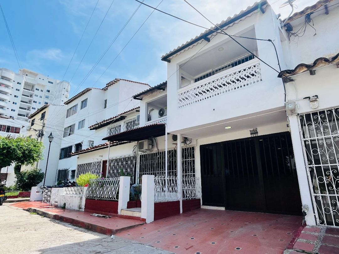 Proyecto internacional - Skyline Residences