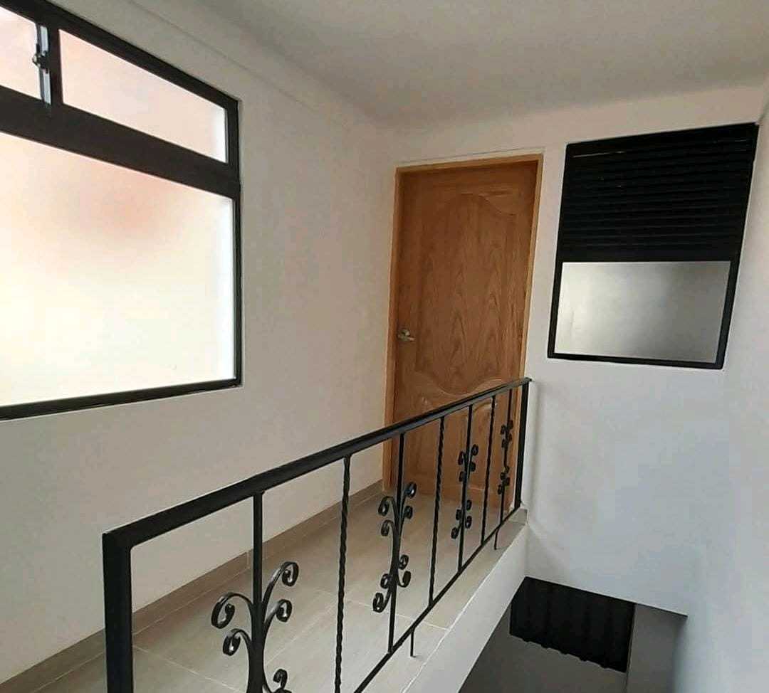 Casa en venta San Joaquin cuarto piso