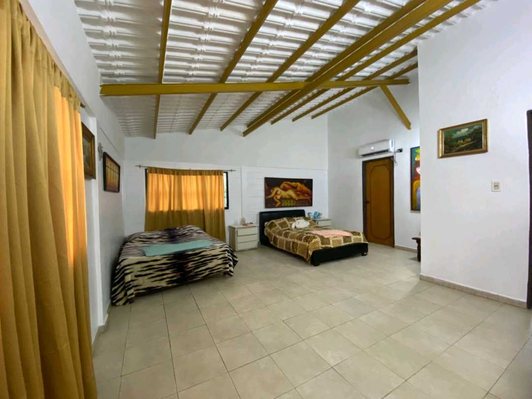 Casa en venta Urb. Rotafe Naguanagua HV-9767443 - Foto 3