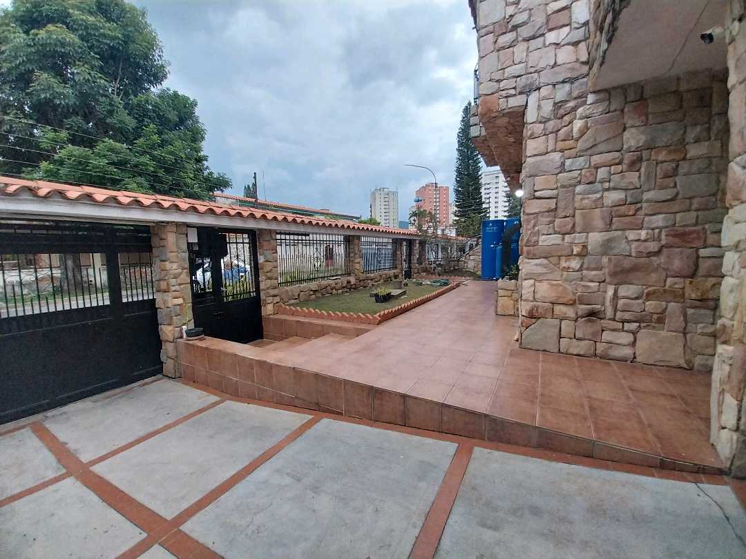 CASA EN VENTA URB TRIGAL NORTE AAR-9463205 - Foto 1
