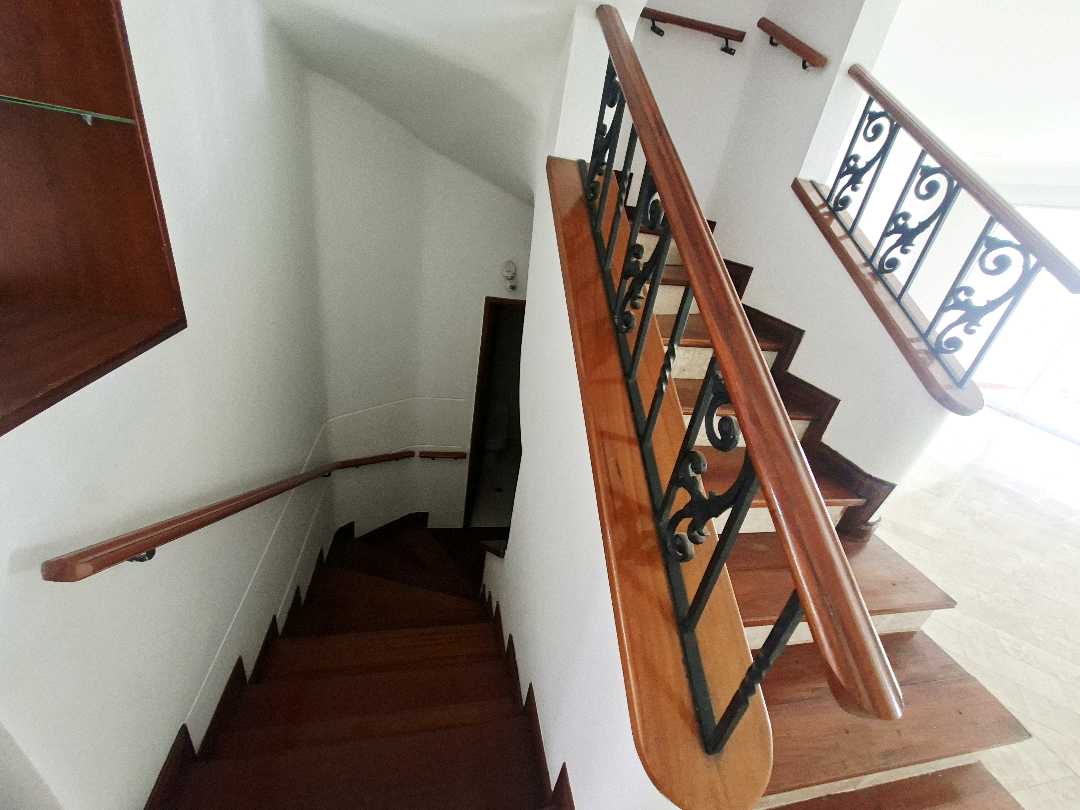Casa en venta y arriendo Castropol HGTW