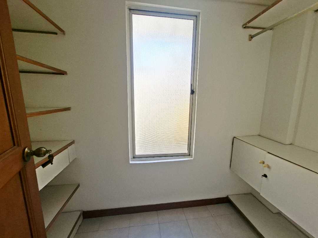 Casa en venta y arriendo Castropol HGTW