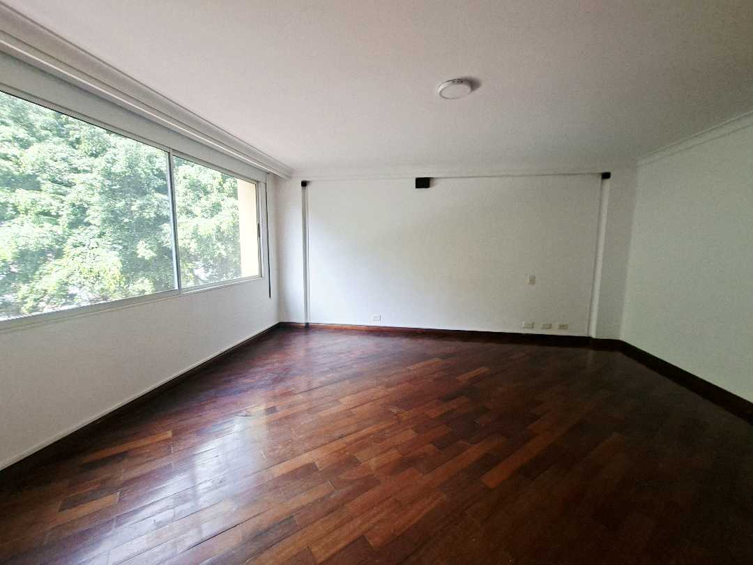 Casa en venta y arriendo Castropol HGTW