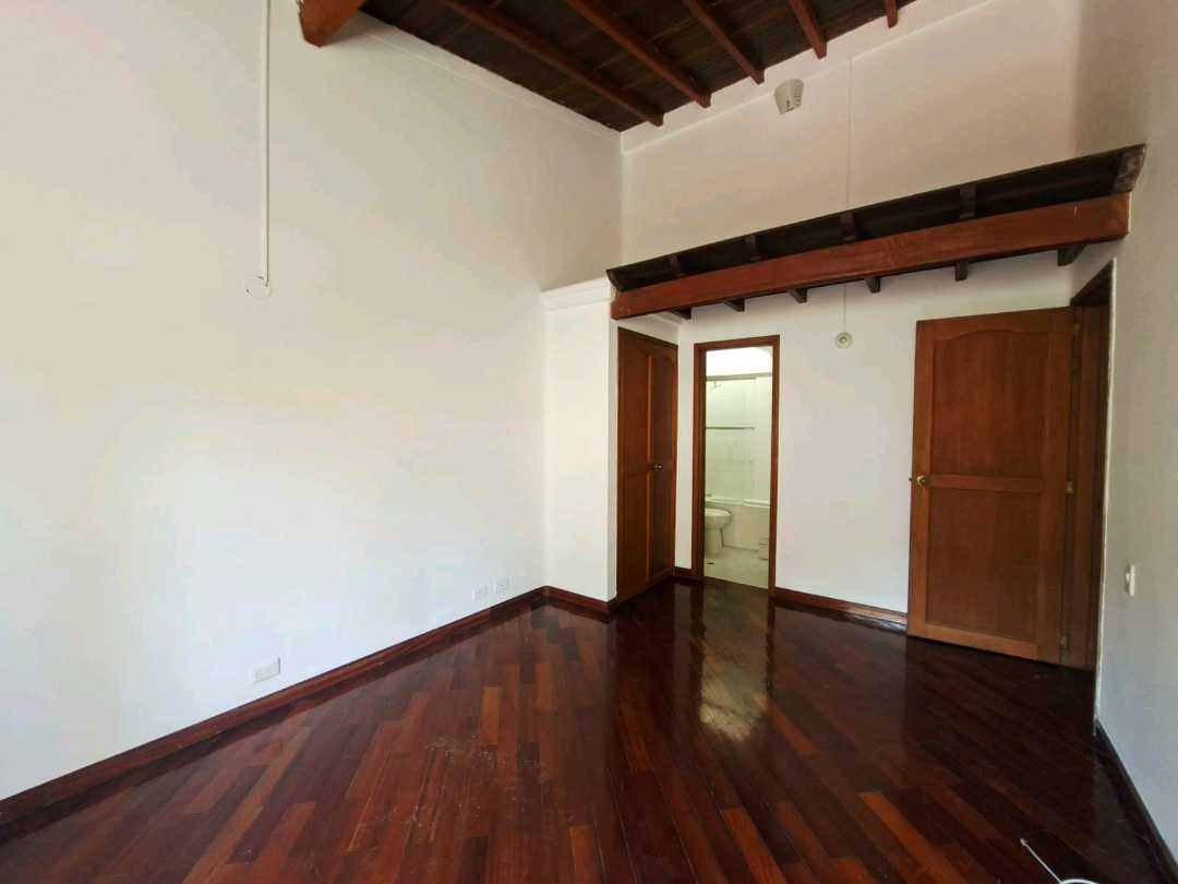 Casa en venta y arriendo Castropol HGTW
