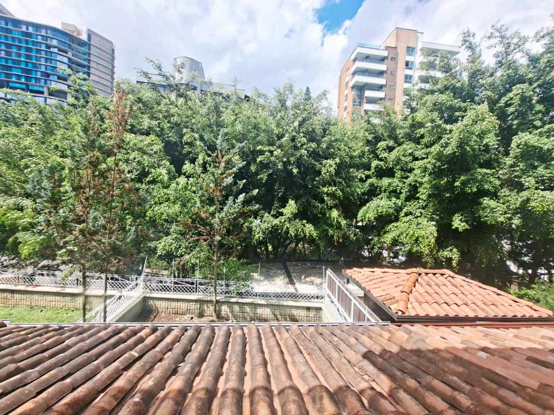 Casa en venta y arriendo Castropol HGTW