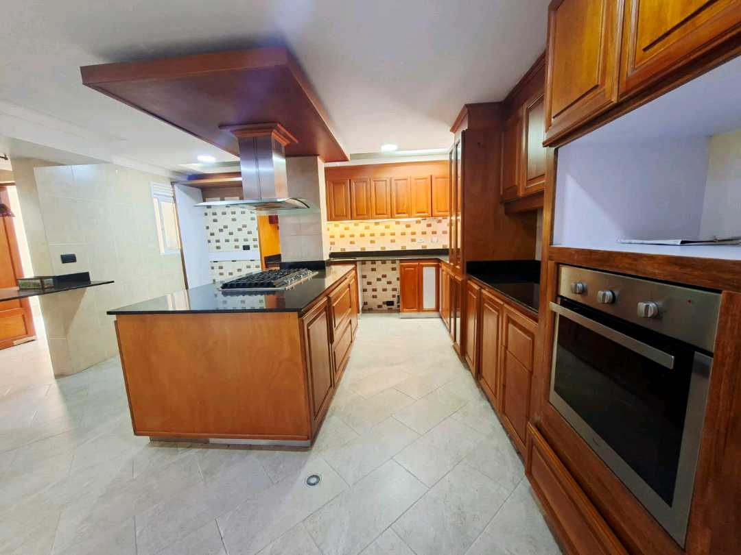 Casa en venta y arriendo Cola del Zorro CQ17