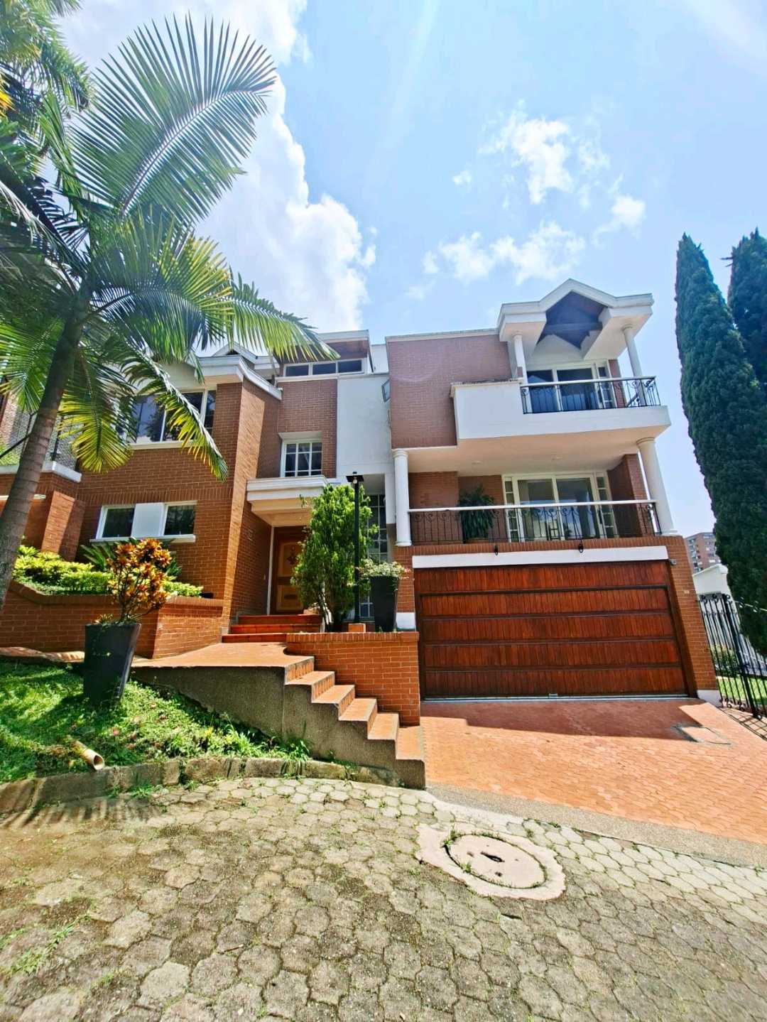 Casa en venta y arriendo Cola del Zorro CQ17