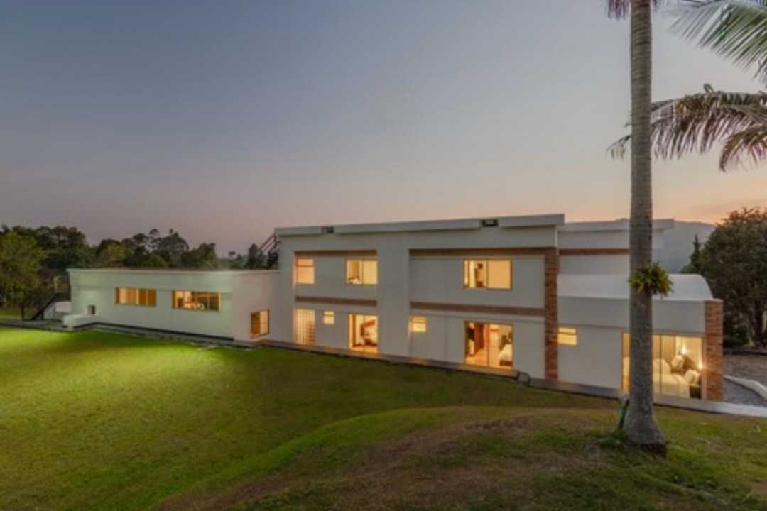 CASA FINCA DE LUJO EN RENTA EL POBLADO — foto 2 de 17