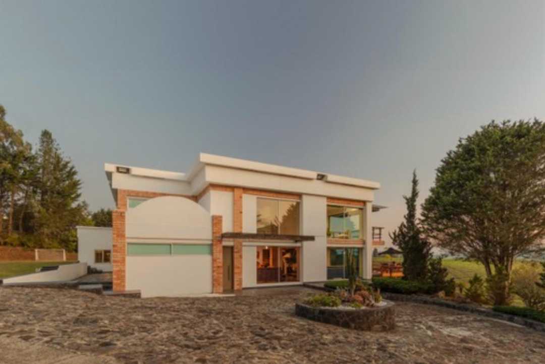 CASA FINCA DE LUJO EN RENTA EL POBLADO — foto 5 de 17