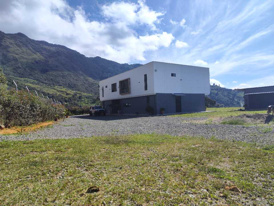 Foto 4 de Casa Finca en Parcelación en Norte América