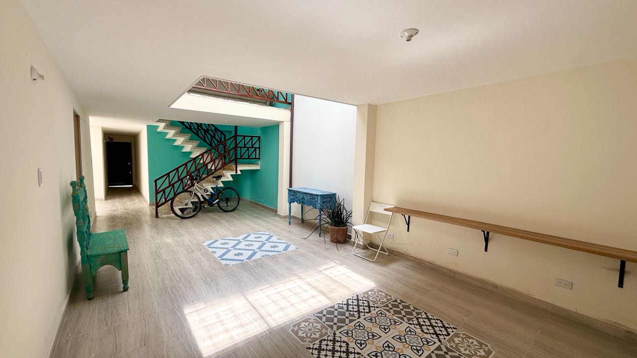 Casa con local en Venta Laureles, Medellín. ¡Ubicación ideal!