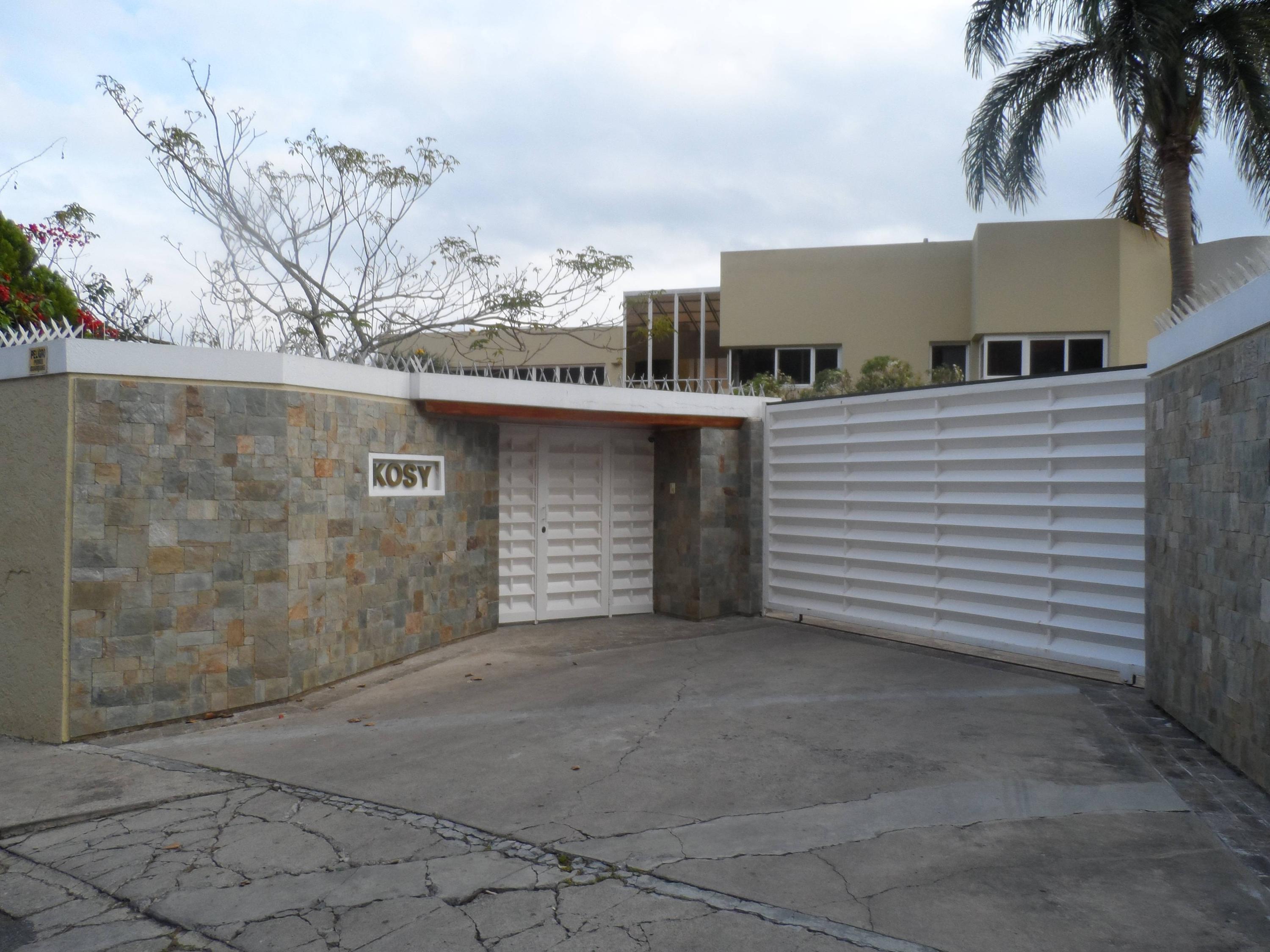 Casa - La Lagunita Country Club - Caracas