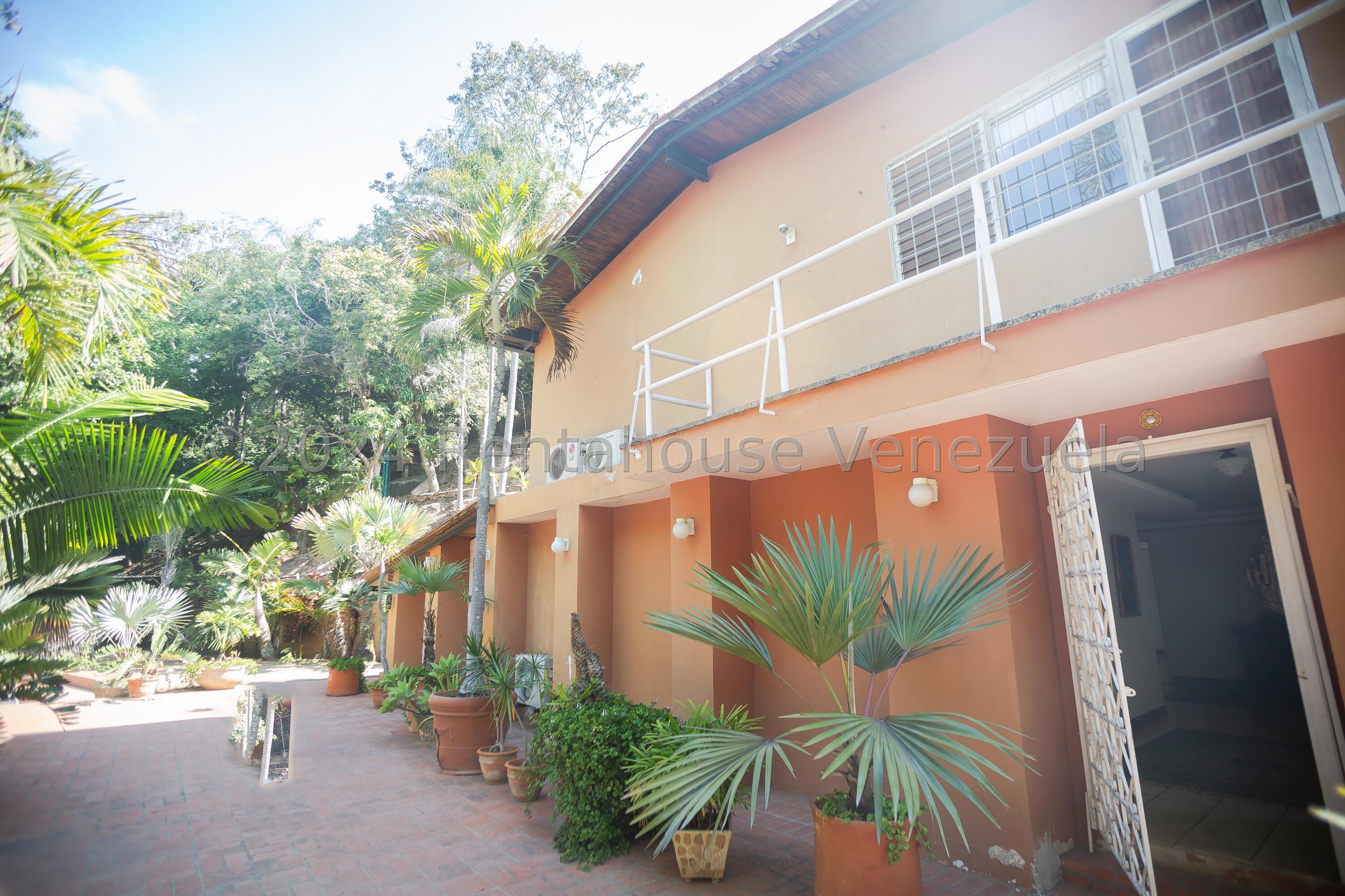Casa - Lomas de Chuao - Caracas