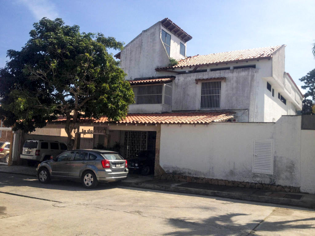Casa - Lomas de La Lagunita - Caracas