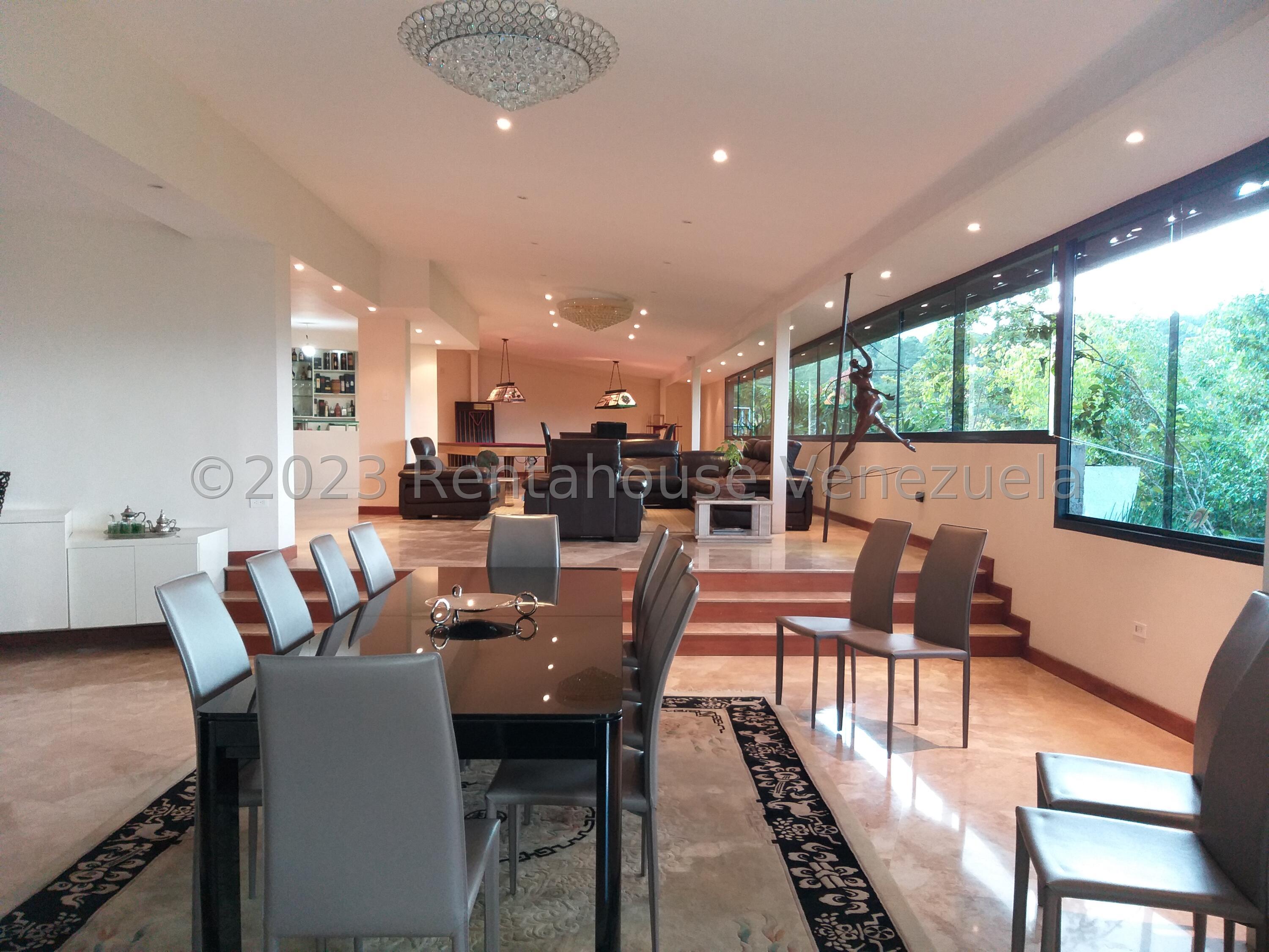 Casa - Lomas de La Lagunita - Caracas