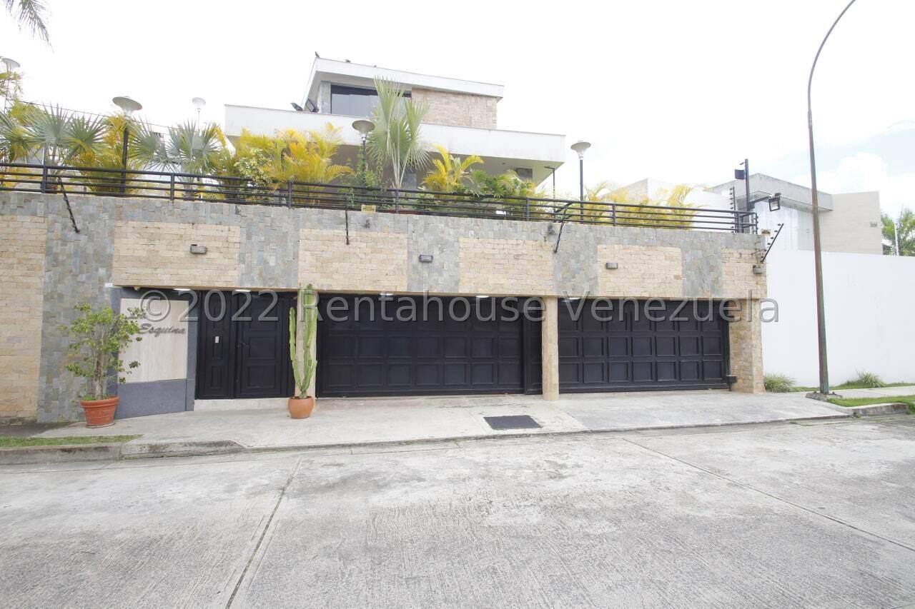 Casa - Lomas de La Lagunita - Caracas