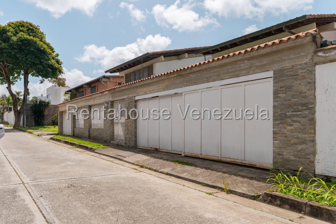 Casa - Lomas de La Lagunita - Caracas