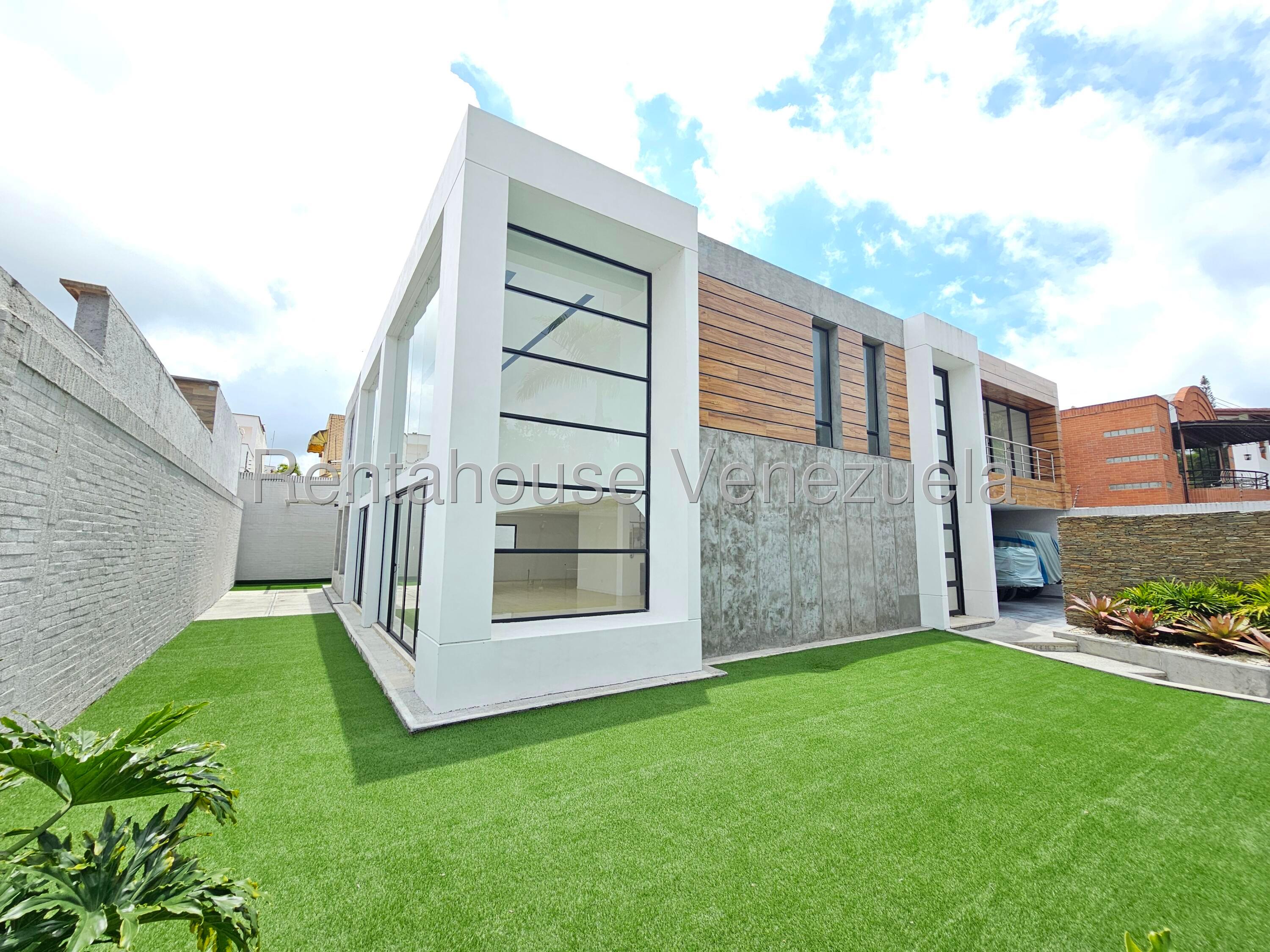 Casa - Lomas de La Lagunita - Caracas