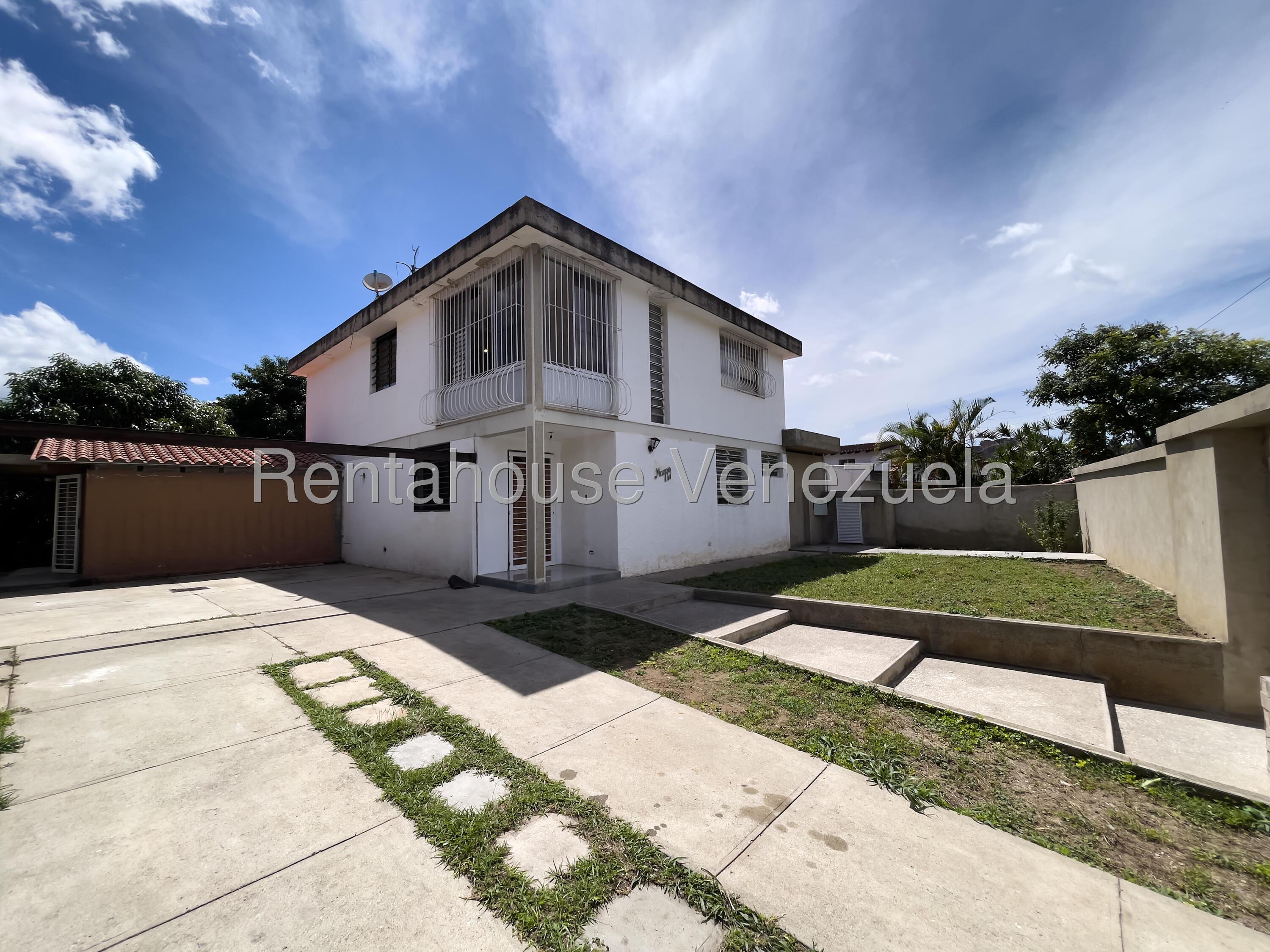 Casa - Lomas de La Trinidad - Caracas