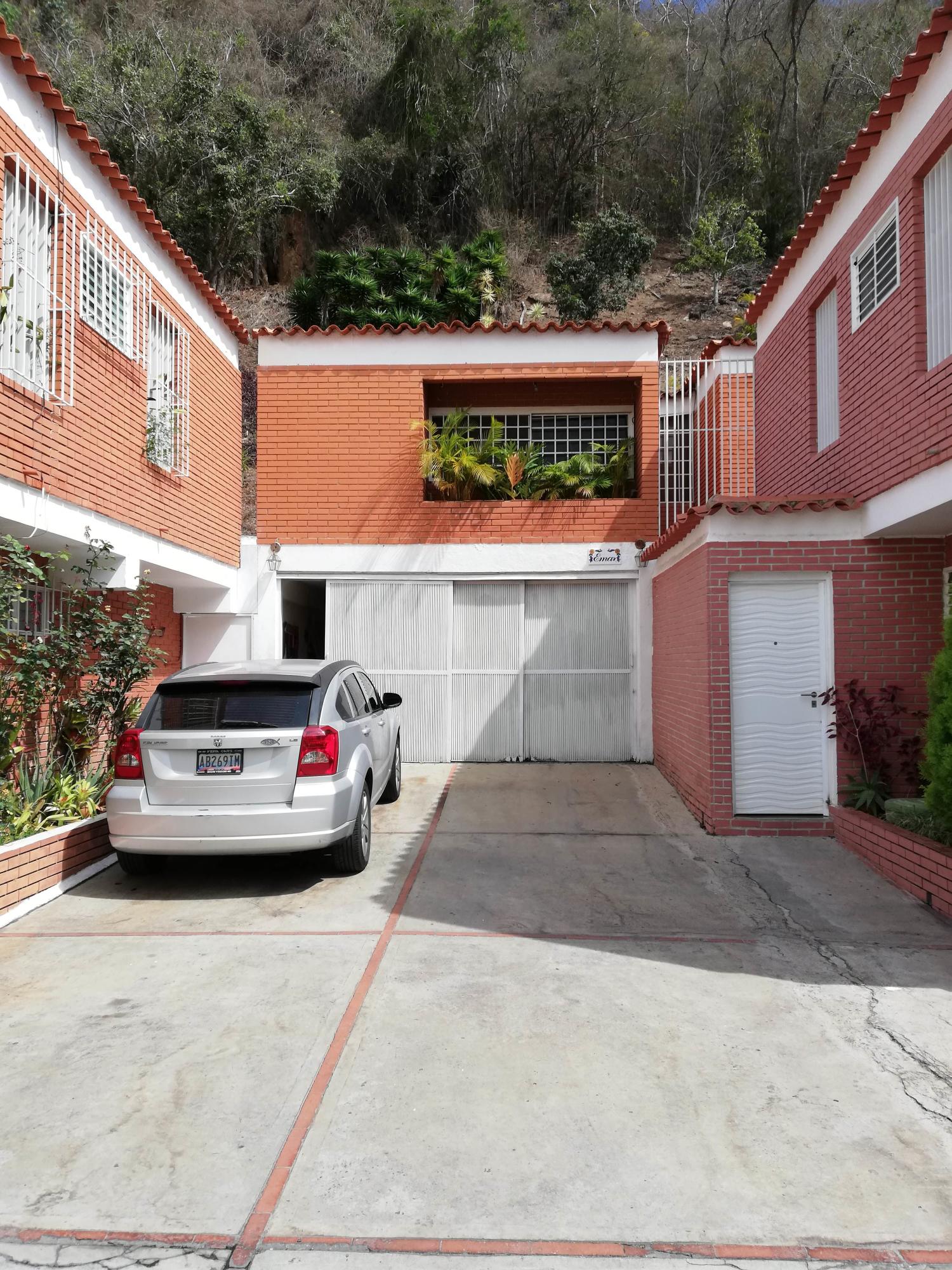 Casa - Lomas de Prados del Este - Caracas