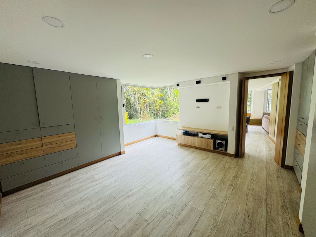 Casa moderna en el Alto de las Palmas