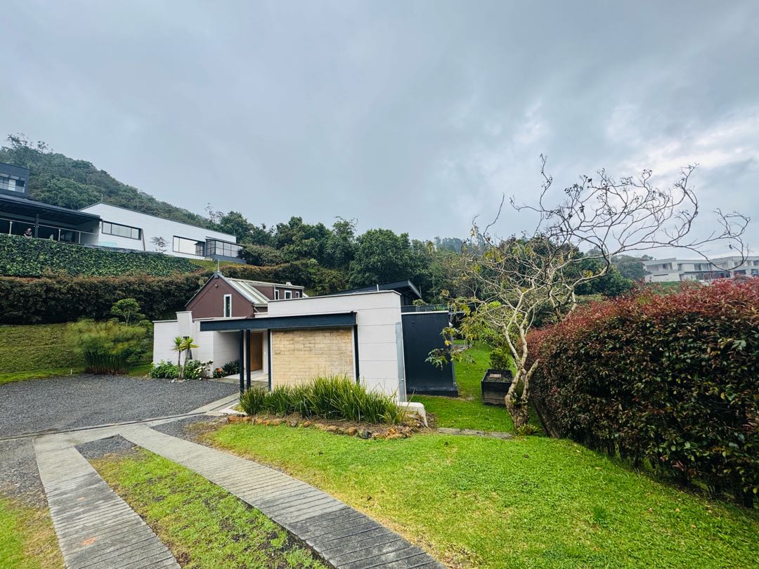 Casa moderna en el Alto de las Palmas