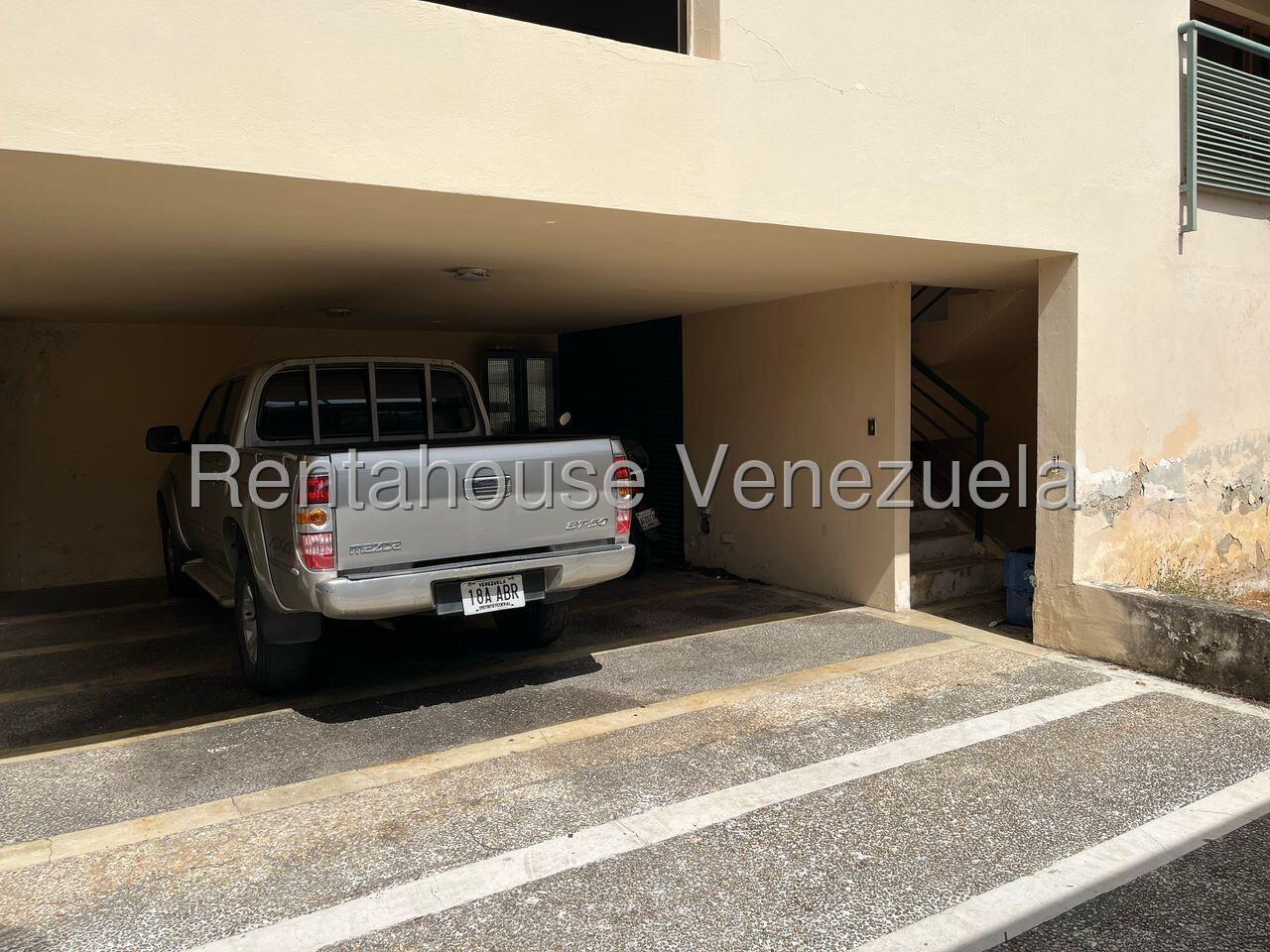 Casa - Prados del Este - Caracas