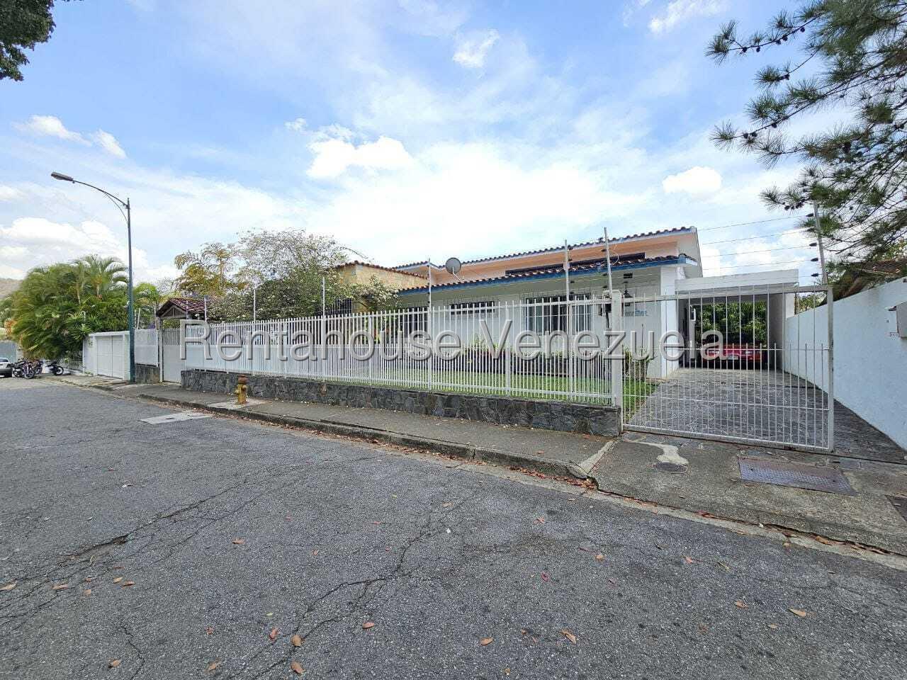 Casa - Prados del Este - Caracas