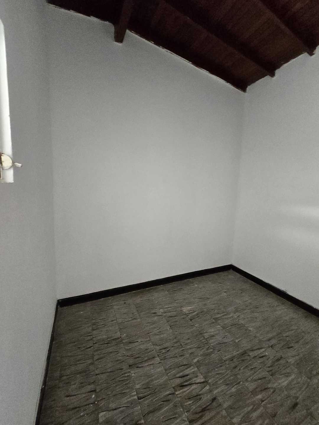 Casa primer piso sector calasanz