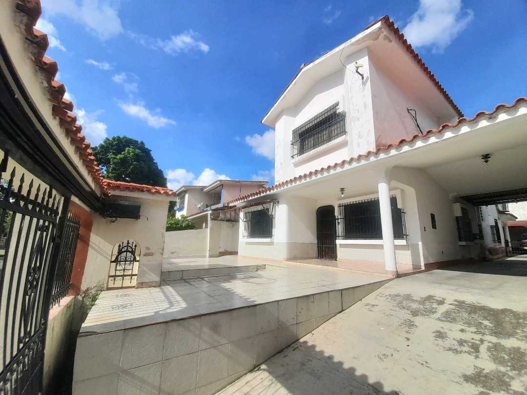 Casa en Venta en Las Chimeneas AAD.9489294 - Foto 1