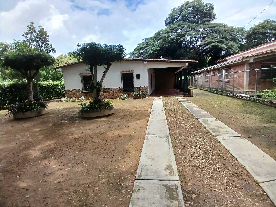Casa en venta en Montalban Carabobo MZ-9355897 - Foto 1