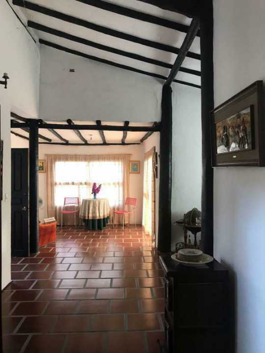 Gallery 0