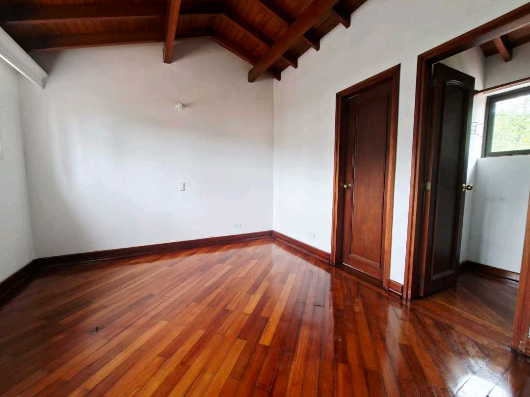 Casas campestre Poblado cerca a Palmas CQ