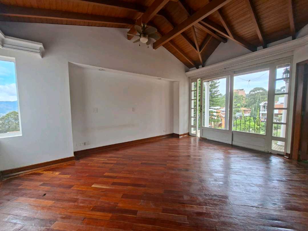 Casas campestre Poblado cerca a Palmas CQ
