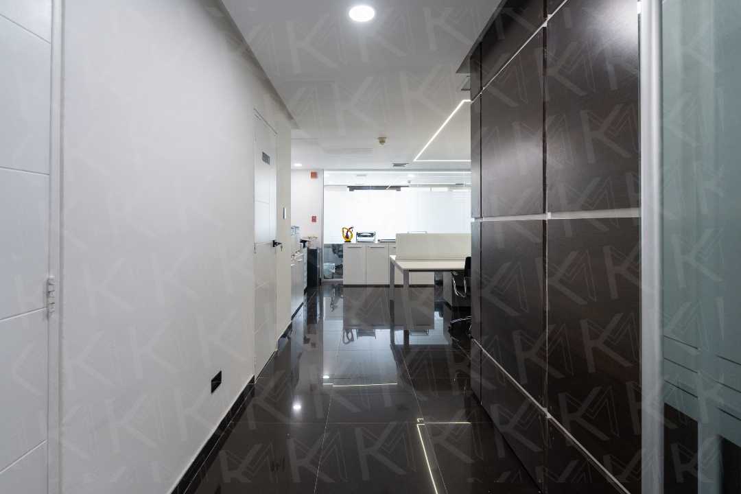 Ccct - Oficina en venta
