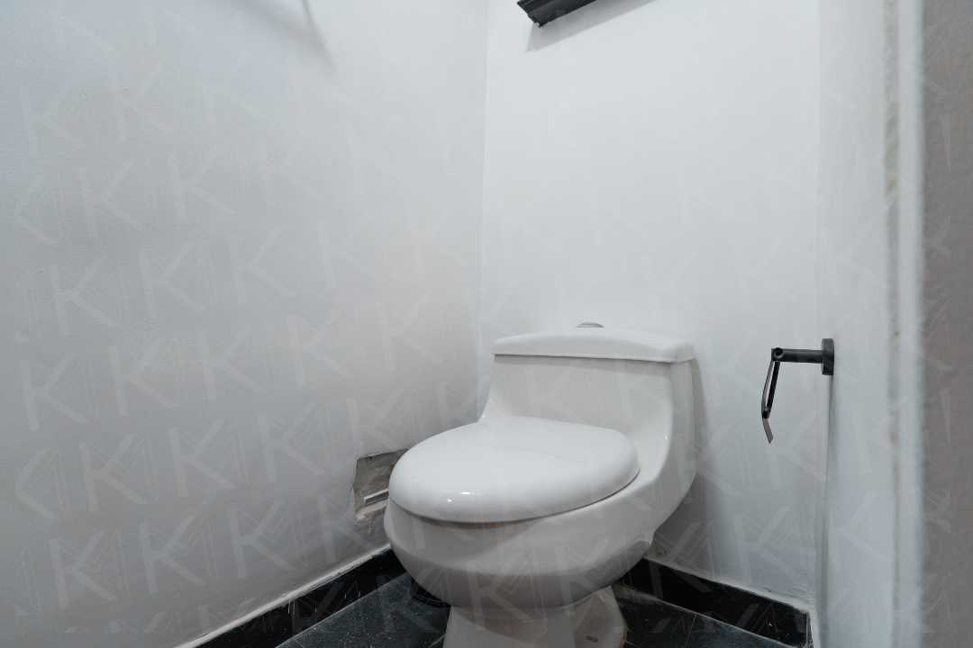Ccct - Oficina en venta