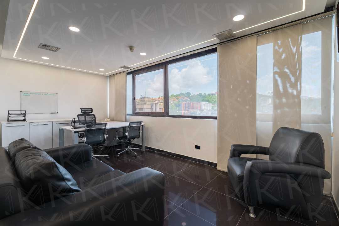 Ccct - Oficina en venta